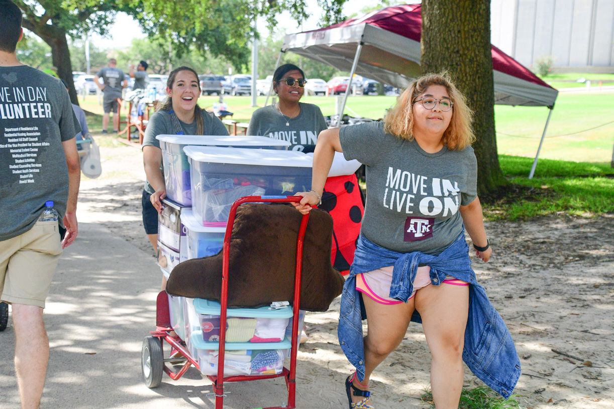 Texas A&M University Move-In Day 2019